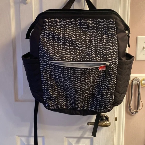 Skip Hop Bags Skip Hop Diaper Bag With Changing Pad Poshmark